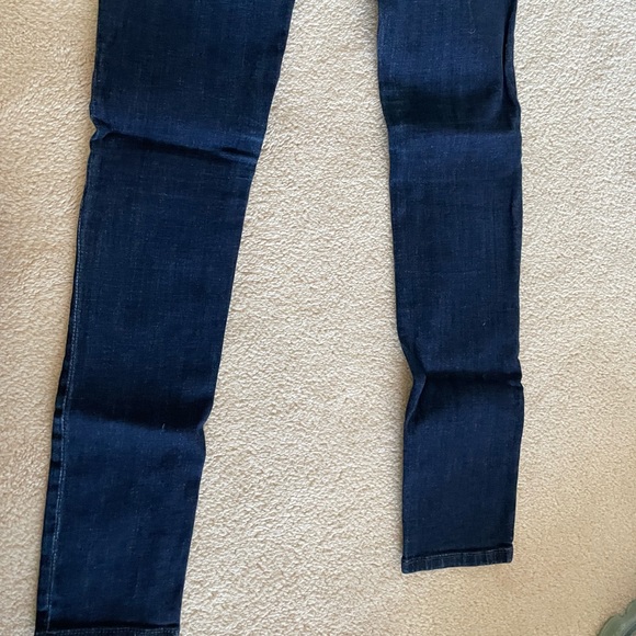 Hollister Women’s Dark Wash Skinny Jeans - Size 24 - Picture 4 of 5